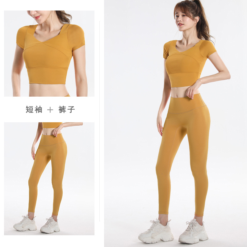 퀵 드라이 세트 스포츠탑 (내장 브라 포함) 플러스 사 - Yoga Fitness & Nutrition Llp 리뷰 및 가격